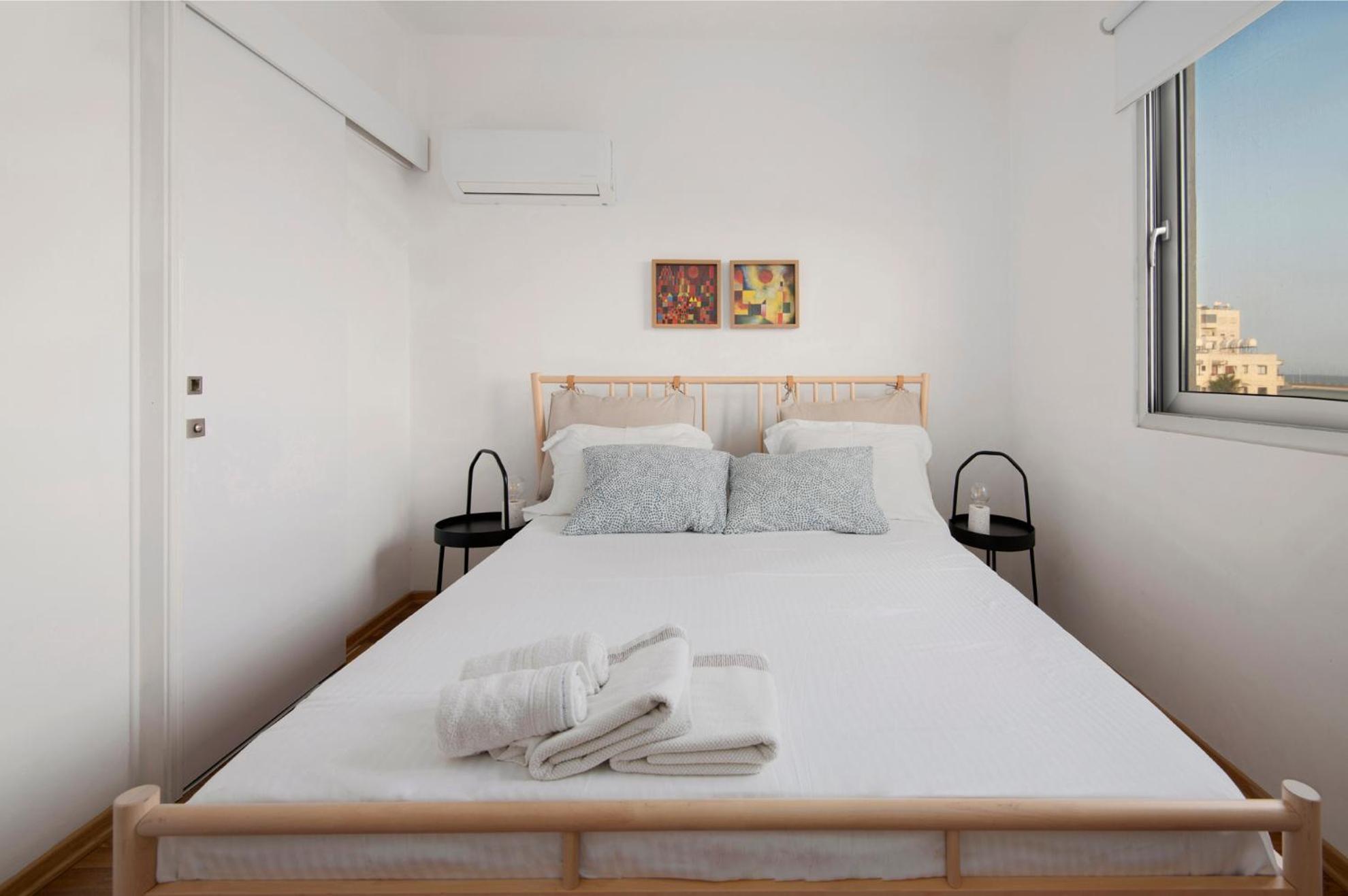 Amazing Two Bedroom Apartment Larnaca Luaran gambar